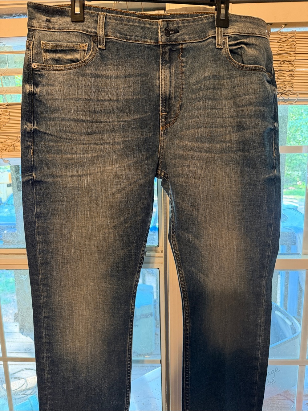 GUESS Men's Light Blue Slim fit  Jeans